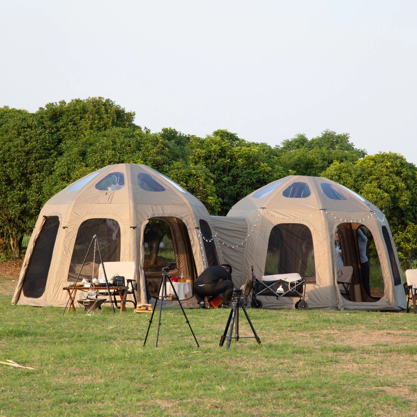 WOOLF PLANET Luxury Inflatable Air Camping Tent (PAYMENT ADVANCE)