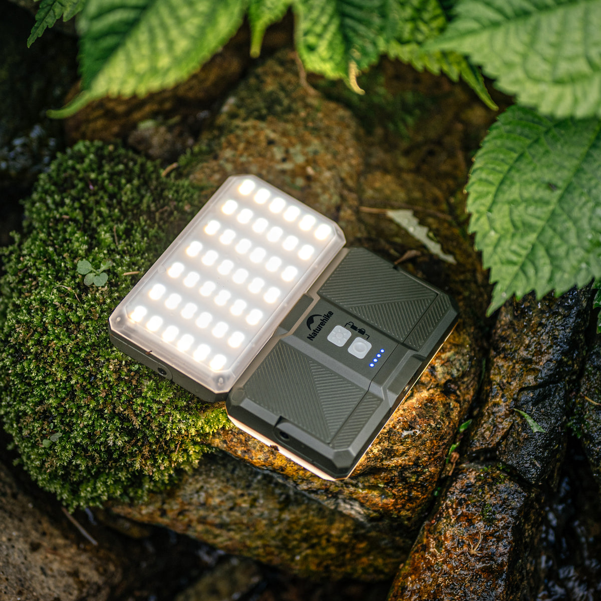 Naturehike Ultralight Card-Type Multifuntional Camping Illuminator