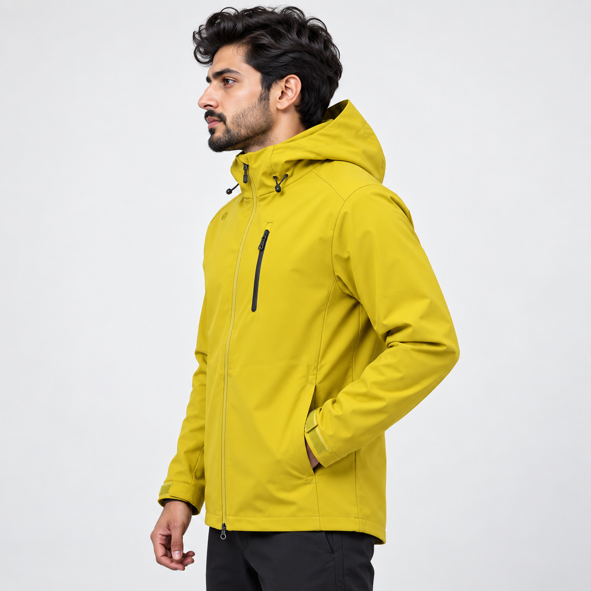 HUMTTO Men’s Professional Softshell Outdoor Jacket 39R961A