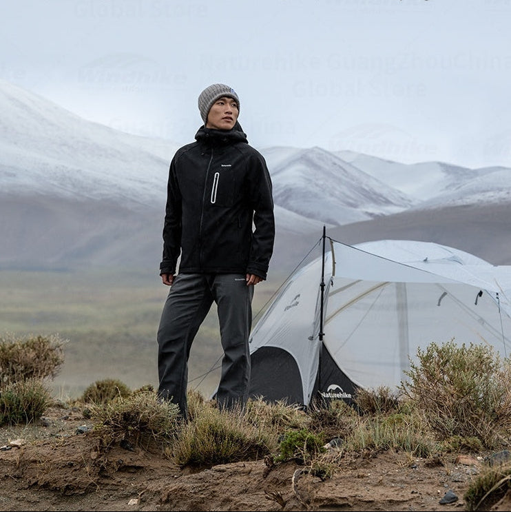 Naturehike Soft Shell Hiking Winter Windbreaker Jacket Hooded BLACK