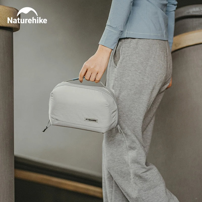 Naturehike Oxygen 2 in 1 Wet & Dry Separation Toiletry Bag